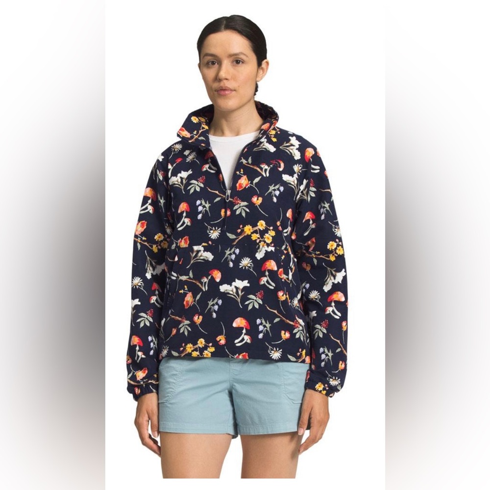 North Face Women’s Windbreaker Mushroom Print